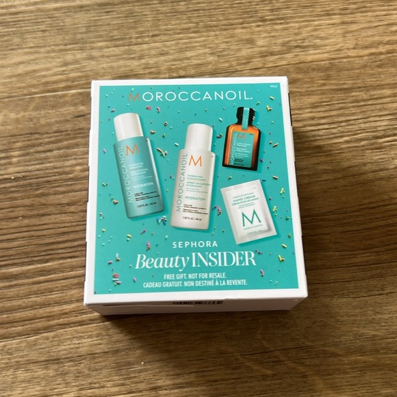 Moroccanoil - Picture 2 of 5